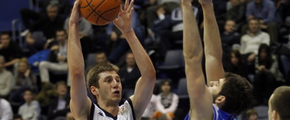 Savladana Budućnost 67:58