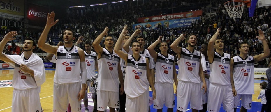 Odličan start crno-belih