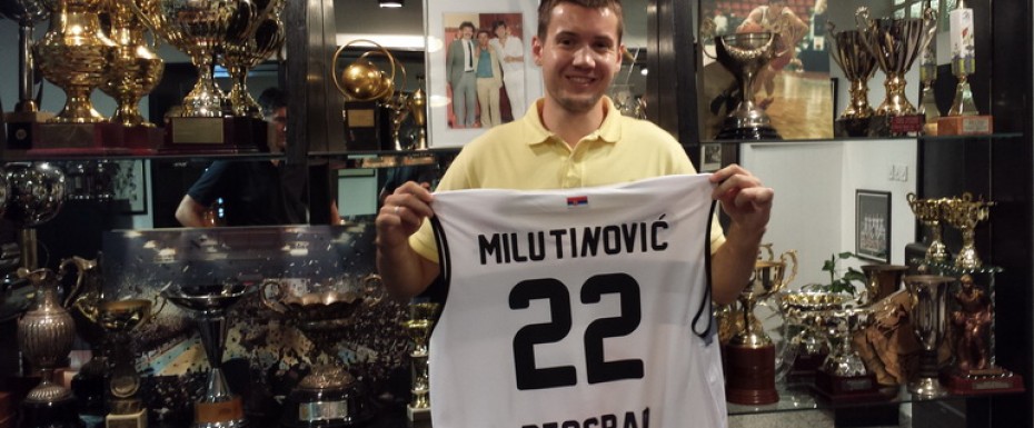 Milutinović u crno-belom timu!
