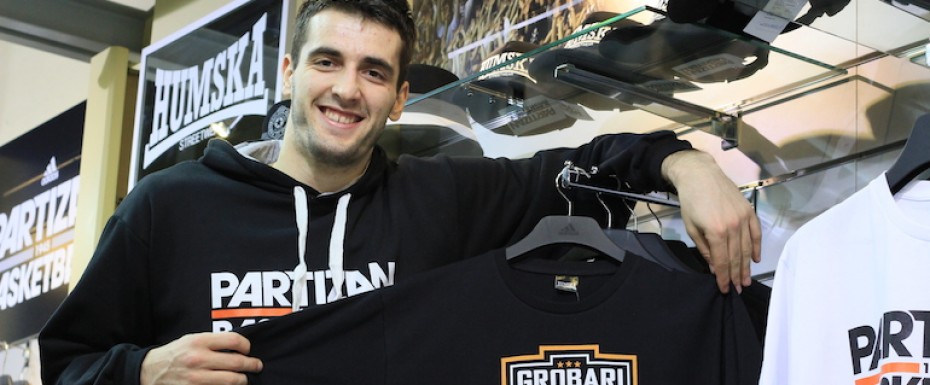 Od danas i u centru grada! Partizan basketball!