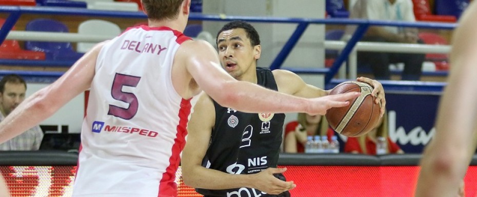 Crno-beli izgubili od FMP-a,