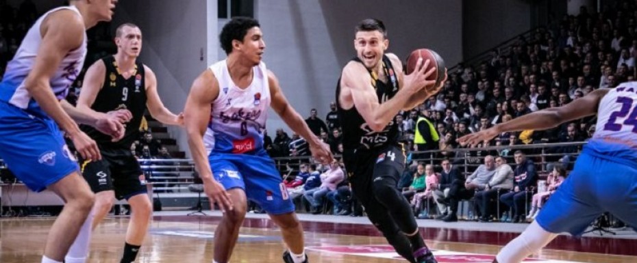 Veliki preokret crno-belih u Laktašima